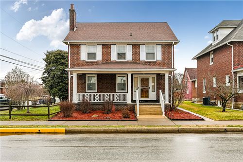 40 Ligonier St, Latrobe, PA, 15650-1189 | Card Image