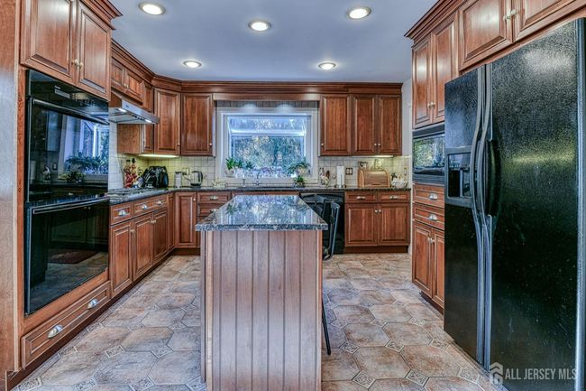 815 Marlboro Rd, House other with 2 bedrooms, 2 bathrooms and null parking in OLD BRIDGE NJ | Image 9