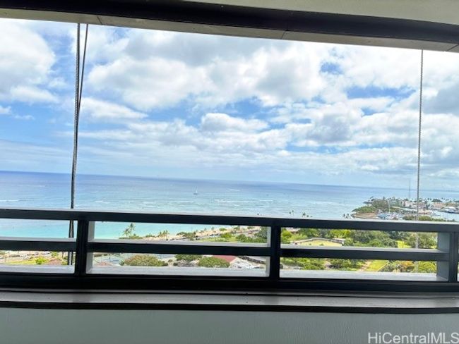 APT-2103 - 1330 Ala Moana Blvd, House other with 2 bedrooms, 2 bathrooms and 1 parking in Honolulu HI | Image 5