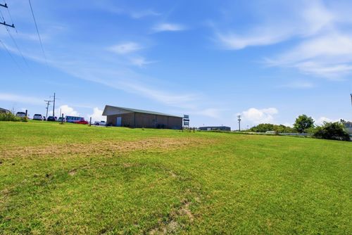 2301A Bypass Rd, Flemingsburg, KY, 41041-7909 | Card Image