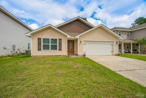 5768 Blackhorse Cir, Pensacola, FL, 32526-2164 | Card Image