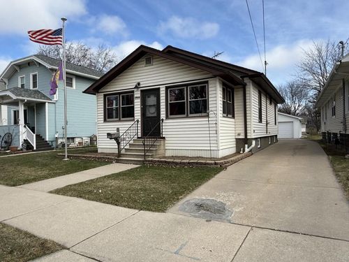 1046 Dousman Street, GREEN BAY, WI, 54303 | Card Image