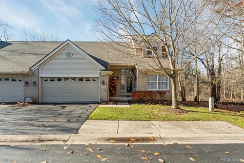 5597 Ashby Ct, Waterford, MI, 48327-3096 | Card Image