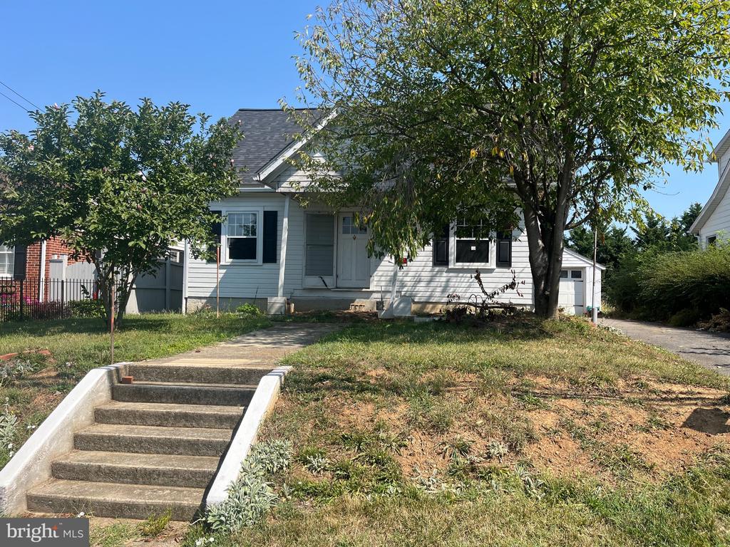 Jefferson Blvd, Hagerstown, MD 21740