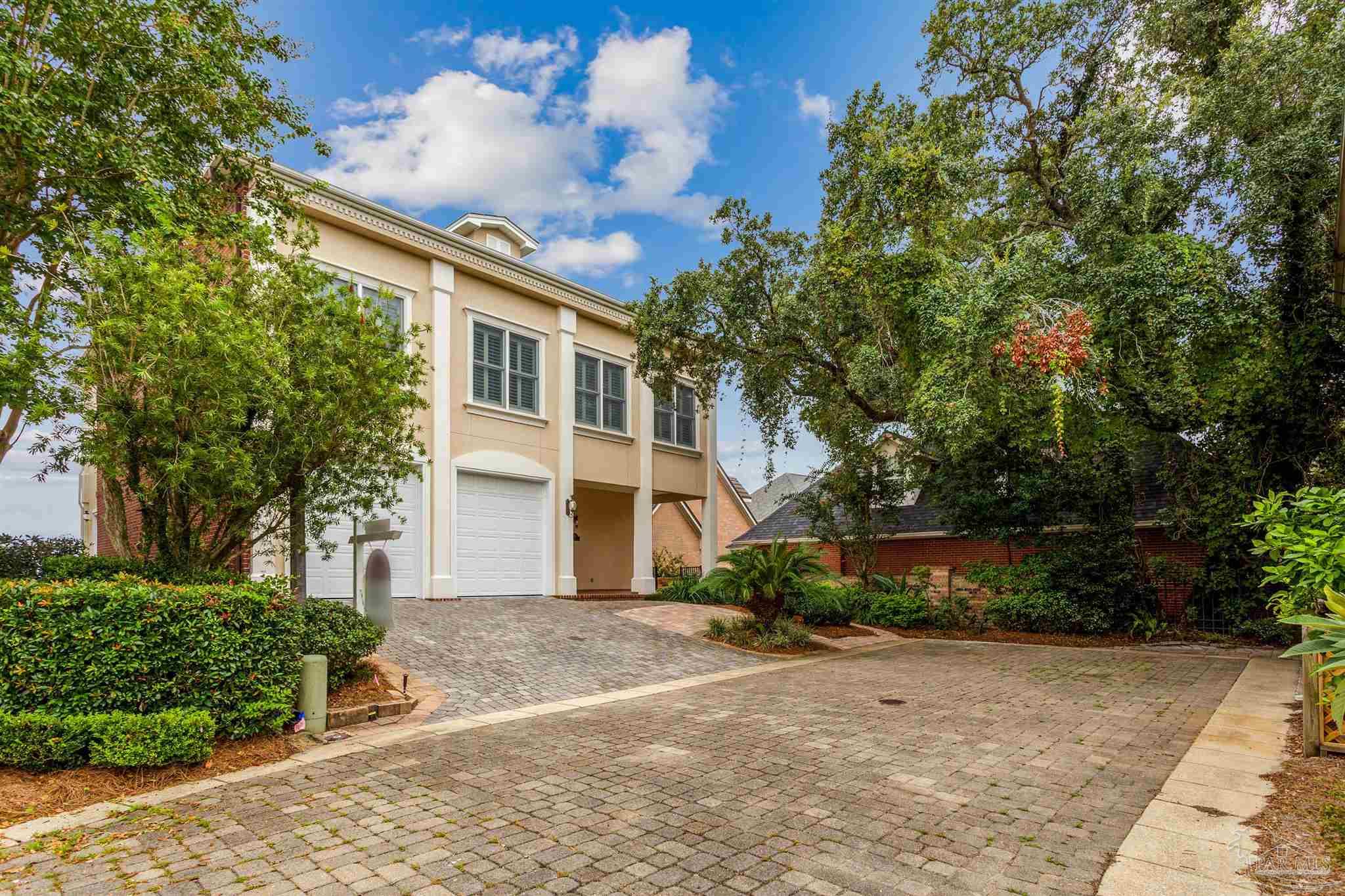 Waters Edge , Pensacola, FL 32507