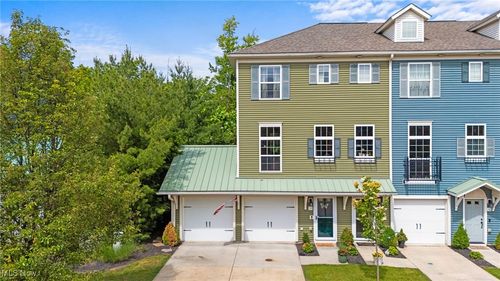 34 Grandview Dr, Rocky River, OH, 44116-2376 | Card Image
