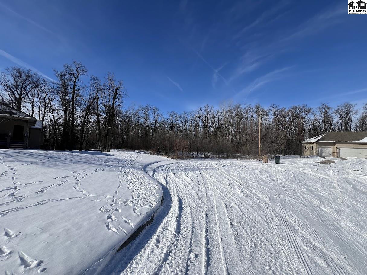 Land in Hutchinson 5