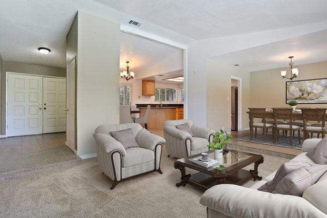 1031 Plumas Way, House other with 4 bedrooms, 3 bathrooms and null parking in Manteca CA | Image 6