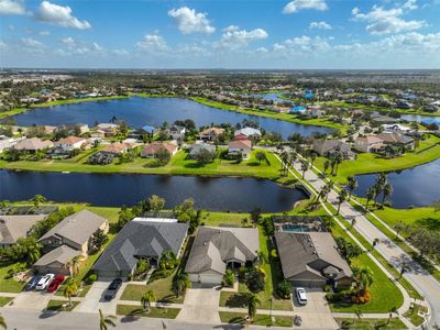 5303 Moon Shell Drive, House other with 4 bedrooms, 3 bathrooms and null parking in Apollo Beach FL | Image 2