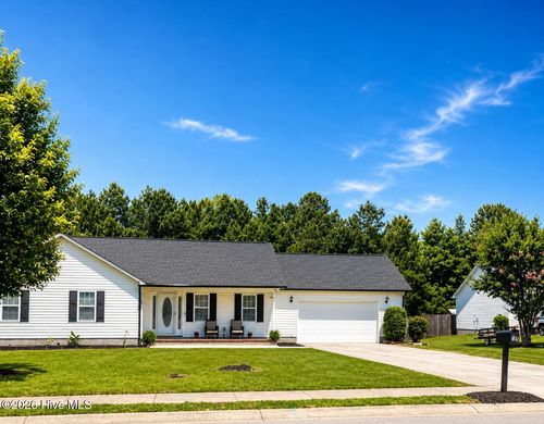 133 Airleigh Pl, Richlands, NC, 28574-8344 | Card Image
