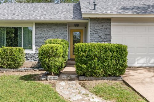 658 Mairo St, Austin, TX, 78748-5468 | Card Image