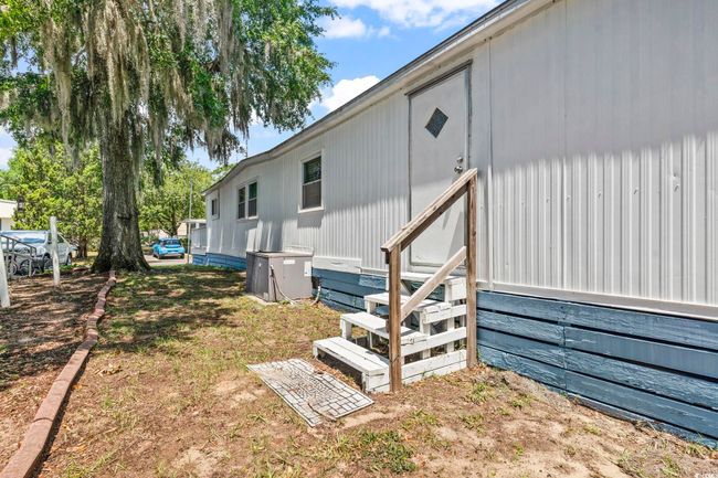147 Ridgeway Loop, House other with 2 bedrooms, 2 bathrooms and 4 parking in Murrells Inlet SC | Image 4