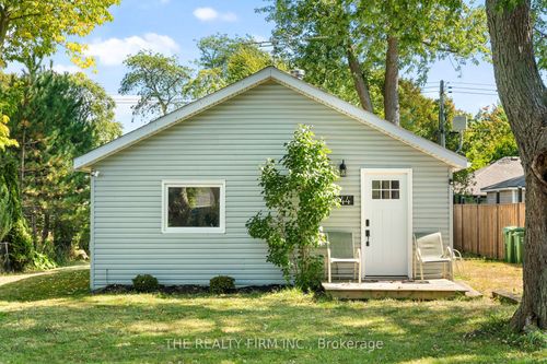 144 Lincoln Crt, Harrow, ON, N0R1G0 | Card Image