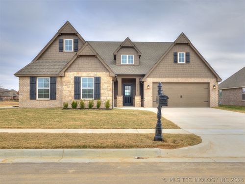 14739 S College Pl, Bixby, OK, 74008 | Card Image