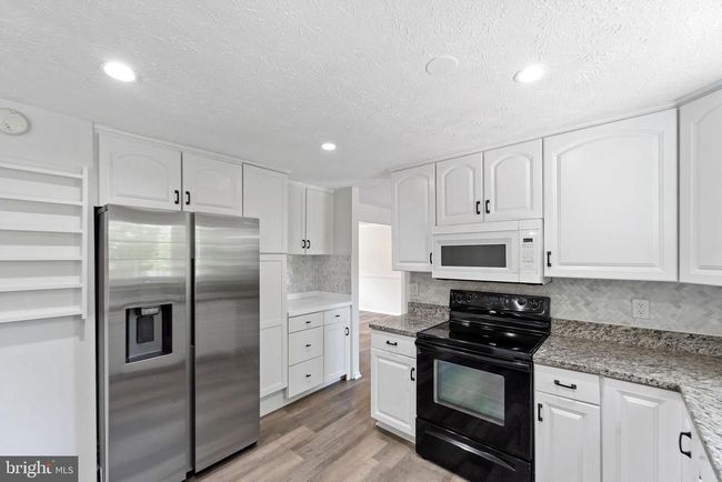 12312 Streamvale Cir, House other with 5 bedrooms, 5 bathrooms and null parking in HERNDON VA | Image 9