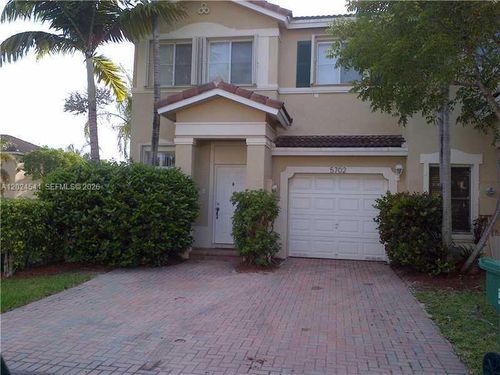 5702-5702 Nw 112th Ct, Doral, FL, 33178-3866 | Card Image