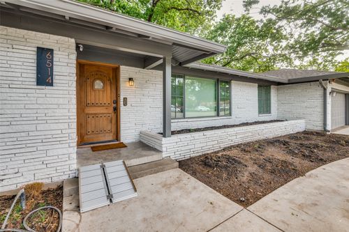 6514 Royal Ln, Dallas, TX, 75230-4143 | Card Image