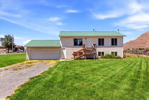 1613 E Sunset Rd, Lake Point, UT, 84074-9776 | Card Image