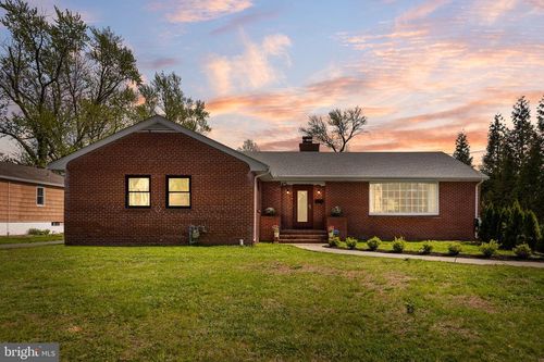 45 Central Ave, Ewing, NJ, 08618-1715 | Card Image