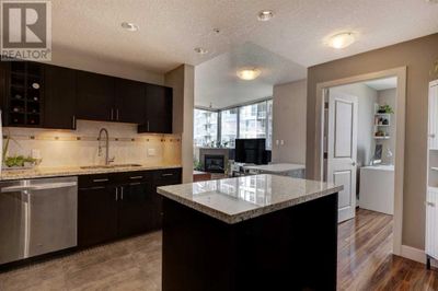 77 Spruce Pl Sw, Condo with 2 bedrooms, 2 bathrooms and 1 parking in Calgary AB | Image 3