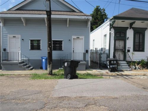 1911 09 Marais Street, New Orleans, LA, 70116 | Card Image