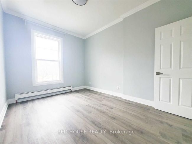 3 - 77 Victoria Ave N, Home with 2 bedrooms, 1 bathrooms and 1 parking in Hamilton ON | Image 14