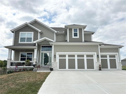 12409 Morgan St, Excelsior Springs, MO, 64024-2950 | Card Image