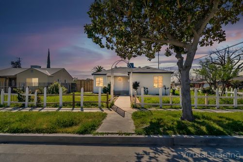 1645 W Fountain Way, Fresno, CA, 93705 | Card Image