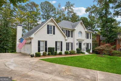 10015 Twingate Drive, House other with 5 bedrooms, 4 bathrooms and null parking in Alpharetta GA | Image 3