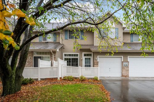 7195 157th St W, Apple Valley, MN, 55124-5103 | Card Image