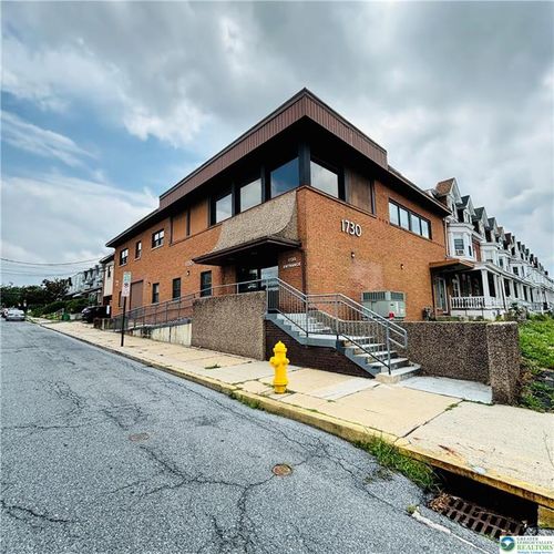1-1730 Chew St, Allentown, PA, 18104-5549 | Card Image