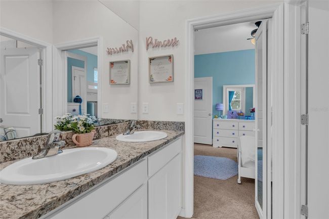 10815 Laxer Cay Loop, House other with 4 bedrooms, 4 bathrooms and null parking in San Antonio FL | Image 25