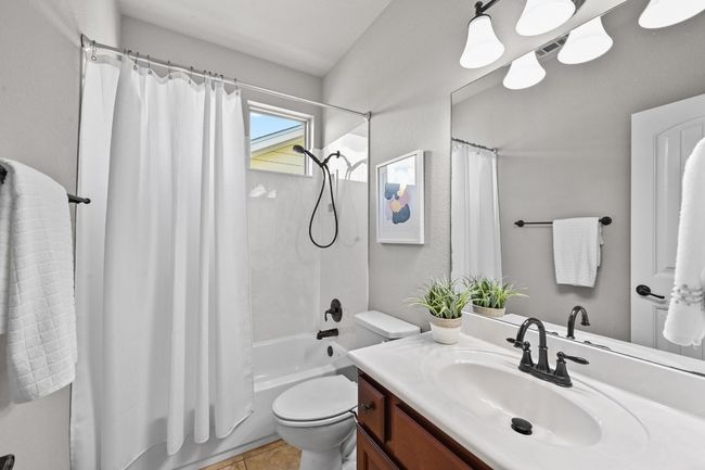 4024 Camacho St, House other with 4 bedrooms, 3 bathrooms and null parking in Austin TX | Image 26