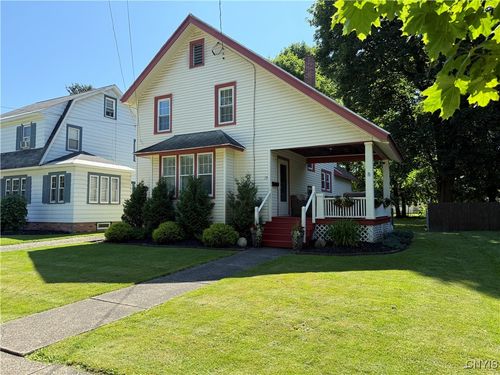19 Cedar St, Cortland, NY, 13045-3005 | Card Image