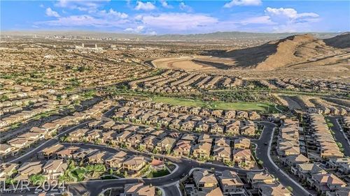 12415 Aster Hills Ave, Las Vegas, NV, 89138-6232 | Card Image