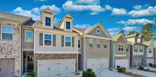 2711 Kemp Ct, Conyers, GA, 30094-8900 | Card Image