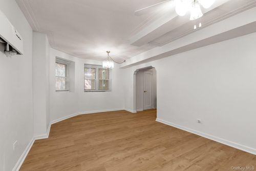 apt-1-141-34 79th Ave, Flushing, NY, 11367-3609 | Card Image