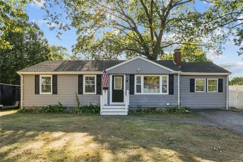 21 Lake Dr, North Kingstown, RI, 02852-2027 | Card Image
