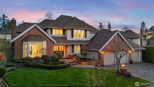 6728 St Andrews Dr, Mukilteo, WA, 98275-4863 | Card Image