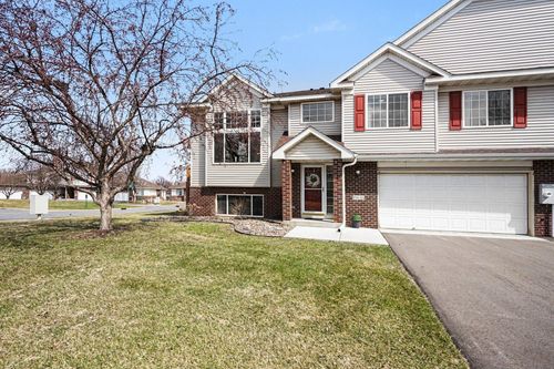 15636 Chasewood Ct, Rosemount, MN, 55068-2576 | Card Image