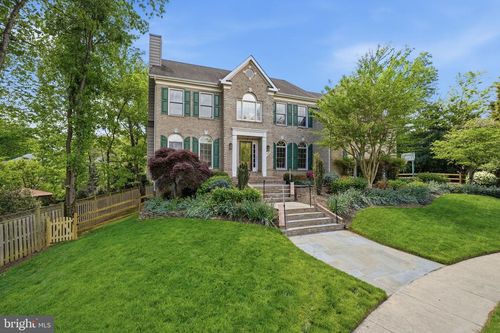 1605 Lupine Den Ct, VIENNA, VA, 22182-2167 | Card Image