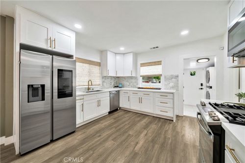 1026 W 3rd St, Santa Ana, CA, 92703-3932 | Card Image