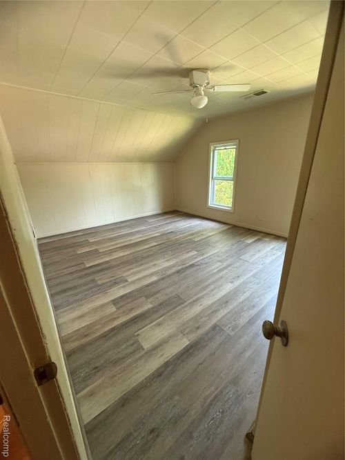 3717 W Water Unit 3 Street, Port Huron Charter Township, MI, 48060 | Card Image