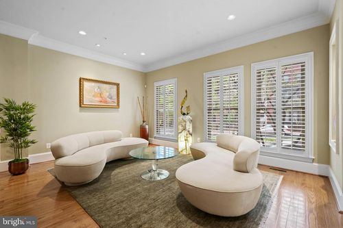 7820 Cadbury Ave, POTOMAC, MD, 20854-2970 | Card Image