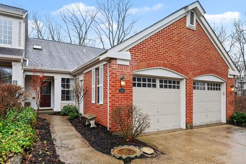 7085 Sweetwater Drive, Florence, KY, 41042 | Card Image