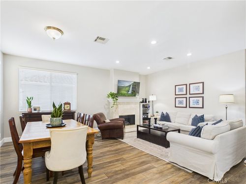 3645 Farquhar Ave, Los Alamitos, CA, 90720 | Card Image