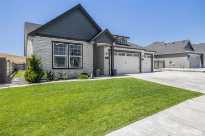 601 Annapurna Avenue, House other with 3 bedrooms, 2 bathrooms and 3 parking in West Richland WA | Image 3