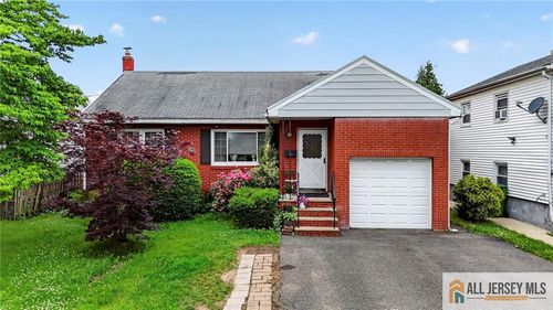 42 Plainfield Ave, Edison, NJ, 08817-4457 | Card Image