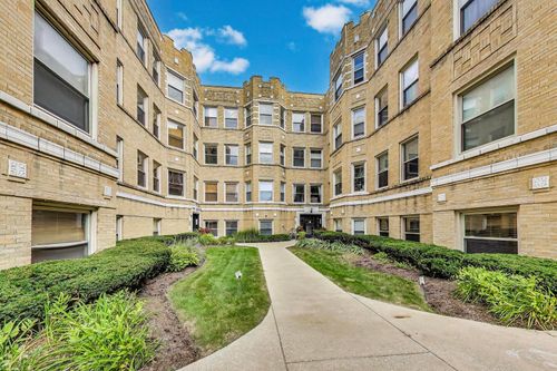 gn-1630 W Columbia Ave, Chicago, IL, 60626-4161 | Card Image
