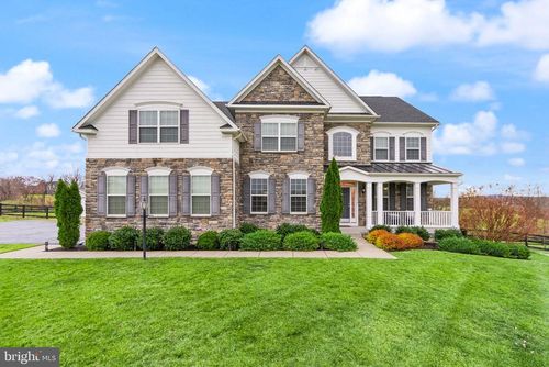 15104 Lynnford Ct, Waterford, VA, 20197-1663 | Card Image